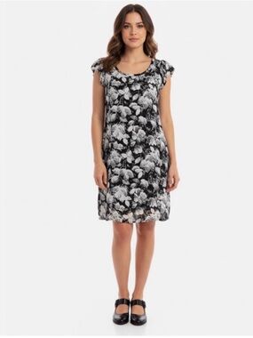 BCBGeneration Black & White Floral Cap-Sleeve Mini Dress size 10‎